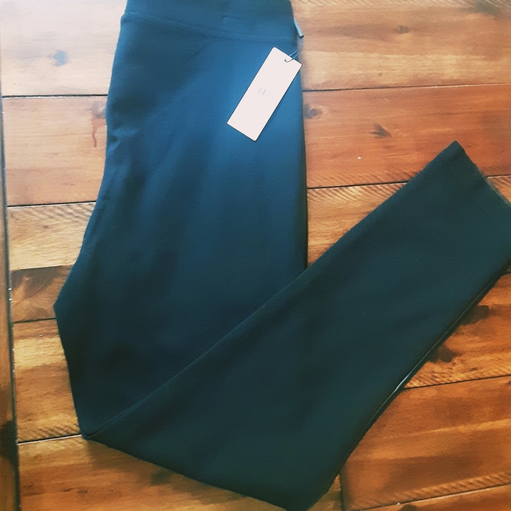 🌺CALVIN Klein faux leather leggings - Picture 4 of 7